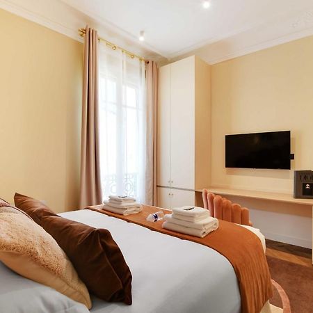 Chic Apartment - 1Br-4P - Facing The Louvre Paris Exterior photo